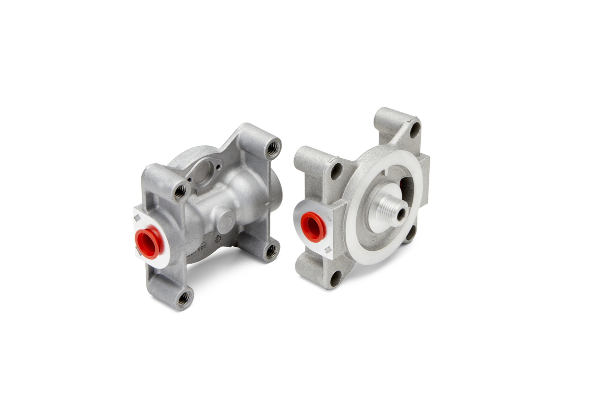 Fleetguard Water Filter Head - 204163-S