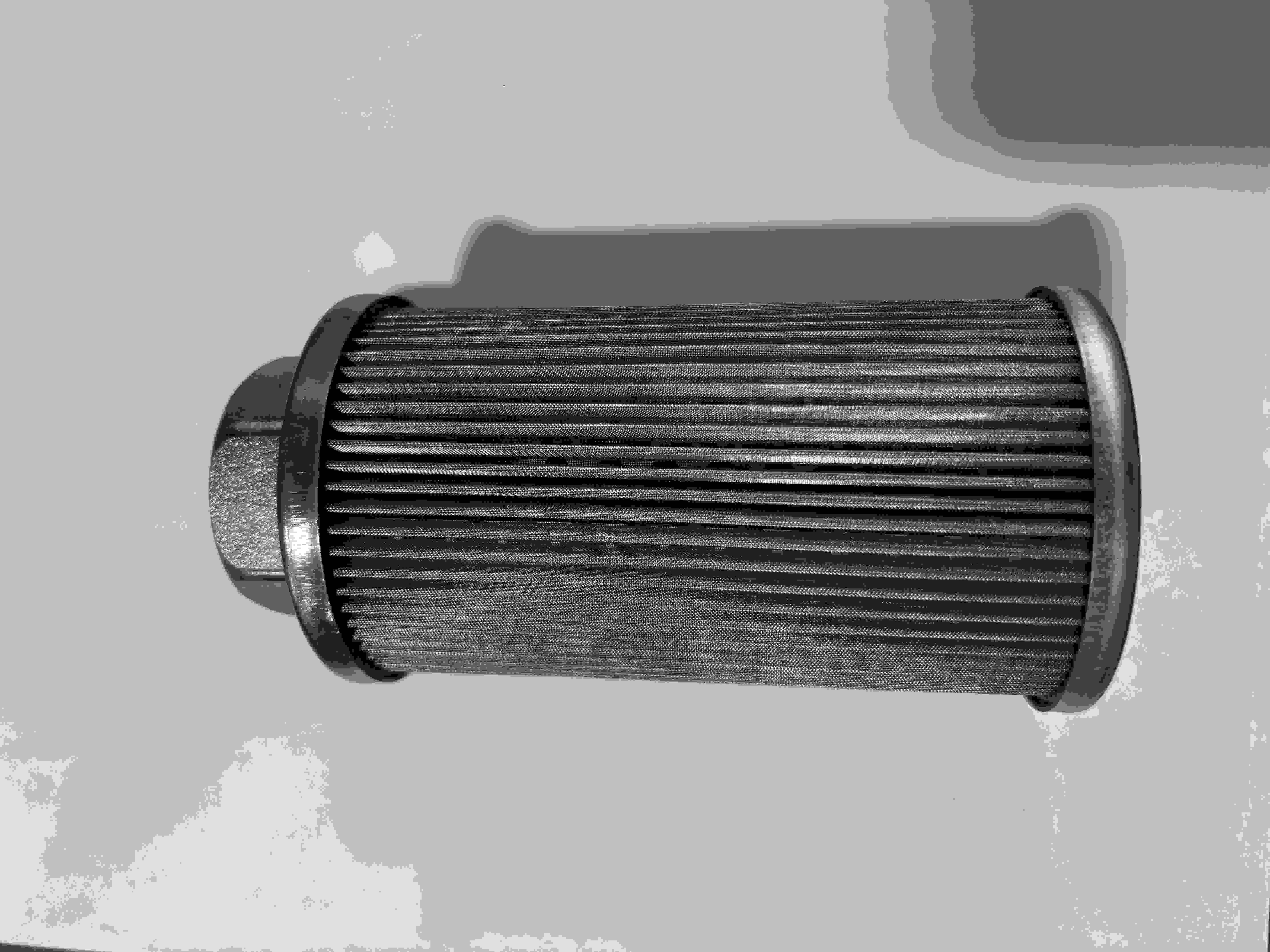 SUCTION STRAINER